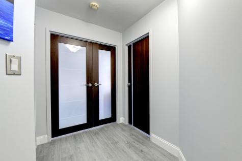 320 Harmon Cove Tower Secaucus NJ 07094