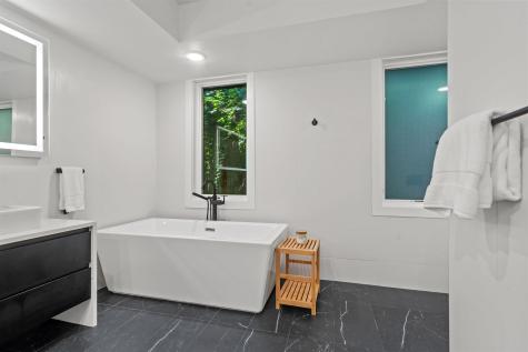 367 Park Avenue Weehawken NJ 07086