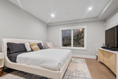 367 Park Avenue Weehawken NJ 07086