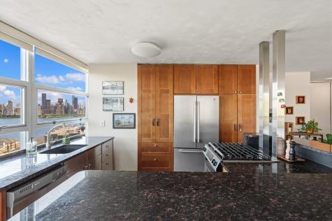 6050 Boulevard East West New York NJ 07093