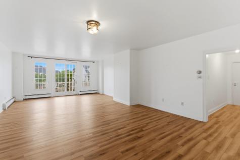 204 Shearwater Court West Jersey City NJ 07305
