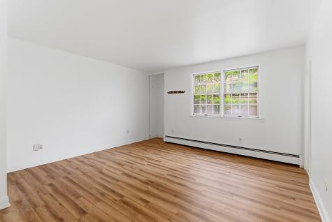 204 Shearwater Court West Jersey City NJ 07305