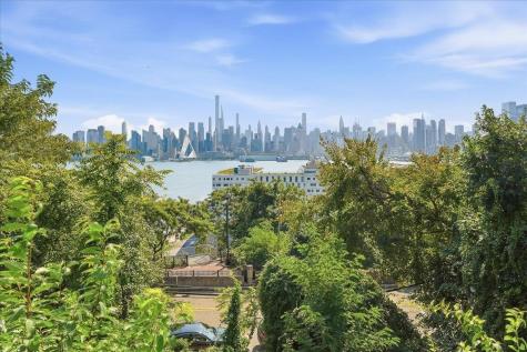 941 Boulevard East Weehawken NJ 07086