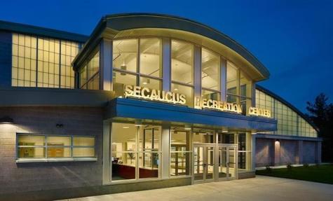 1033 Harmon Cove Tower Secaucus NJ 07094