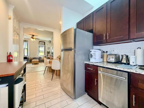 372 2nd Street Jersey City NJ 07302