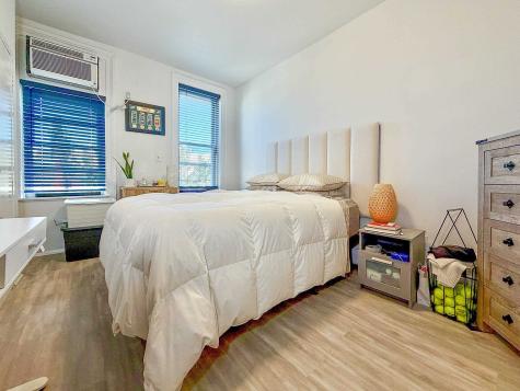 372 2nd Street Jersey City NJ 07302