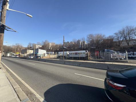 632-636 Tonnelle Avenue Jersey City NJ 07306