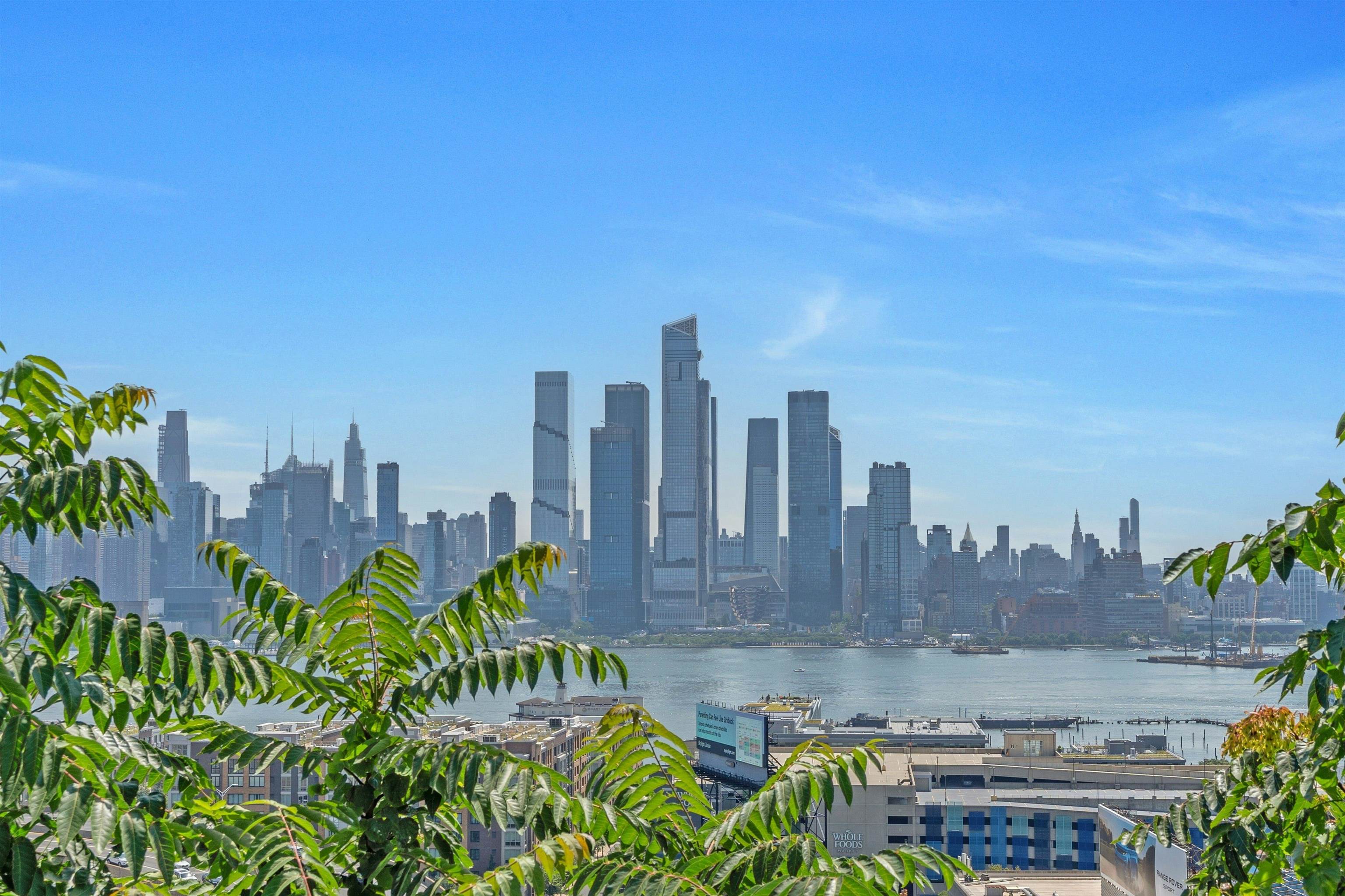 55 Hackensack Plank Road Weehawken NJ 07086
