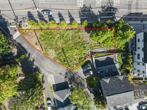 5 Vista Lane Edgewater NJ 07020
