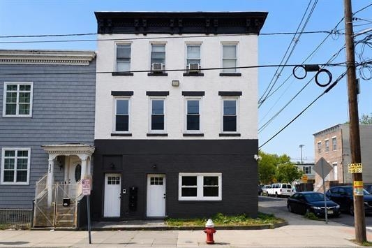 127 Van Horne Street Jersey City NJ 07304
