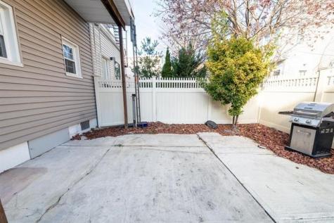 32 46th Street Weehawken NJ 07086