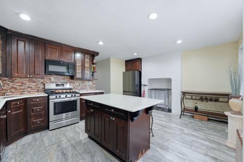21 Bentley Avenue Jersey City NJ 07304