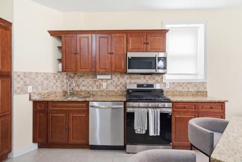 320 7th Street Union City NJ 07087