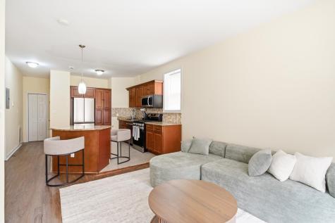 320 7th Street Union City NJ 07087