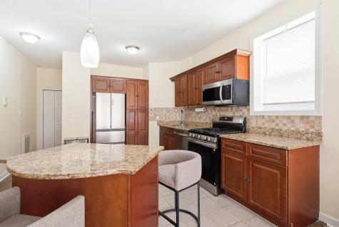 320 7th Street Union City NJ 07087