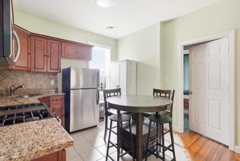 320 7th Street Union City NJ 07087