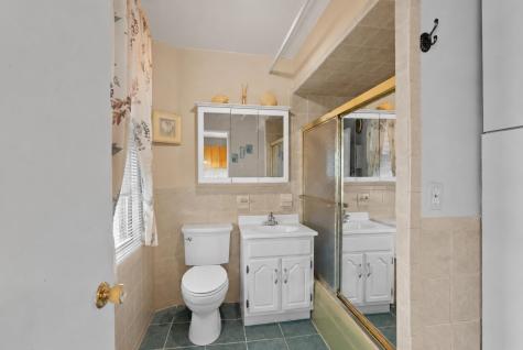 609 38th Street Union City NJ 07087