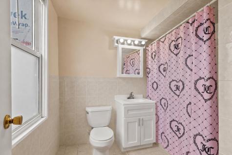 609 38th Street Union City NJ 07087