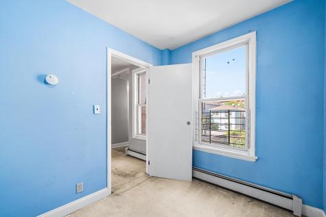 8 Manhattan Avenue Jersey City NJ 07307
