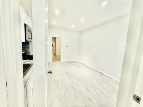 68 Rose Avenue Jersey City NJ 07305