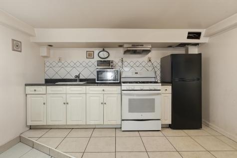 27 Mechanic Street Bayonne NJ 07002