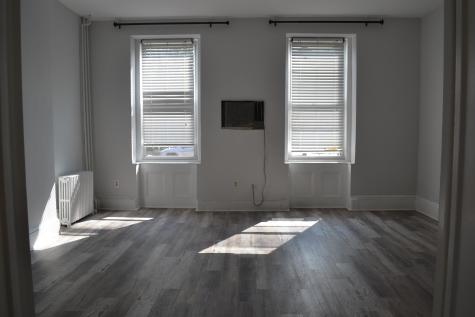 2305 New York Avenue Union City NJ 07087