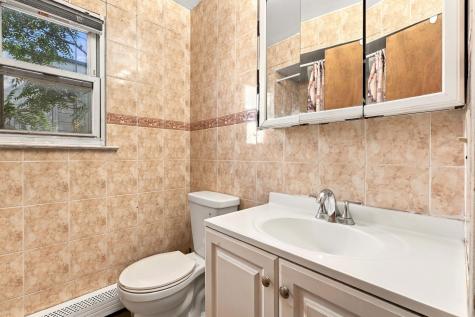 6718 Jackson Street Guttenberg NJ 07093