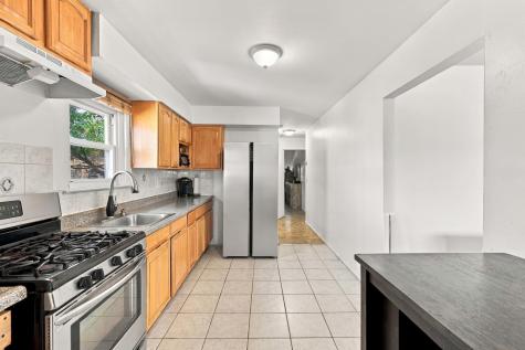 6718 Jackson Street Guttenberg NJ 07093
