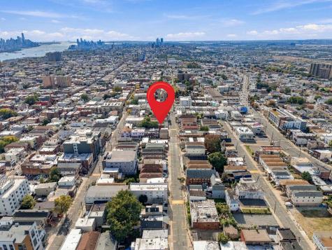 6718 Jackson Street Guttenberg NJ 07093