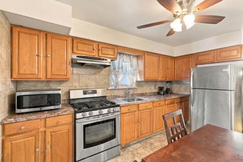 6718 Jackson Street Guttenberg NJ 07093