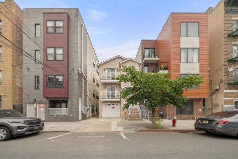 38 Vroom Street Jersey City NJ 07306