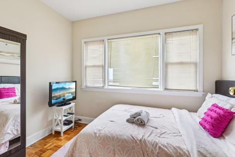 5 77th Street North Bergen NJ 07047