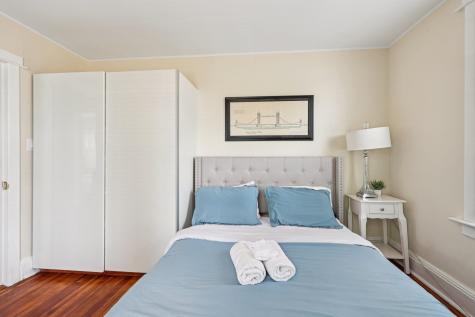 5 77th Street North Bergen NJ 07047