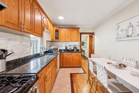 5 77th Street North Bergen NJ 07047