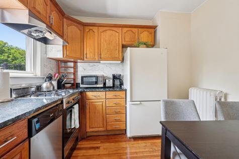 5 77th Street North Bergen NJ 07047