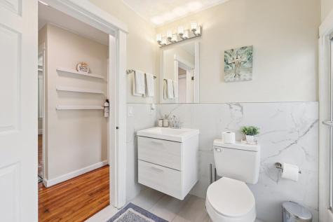 5 77th Street North Bergen NJ 07047