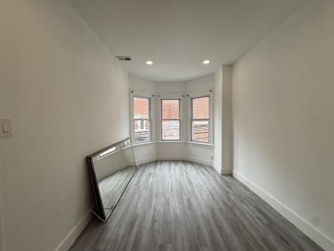 270 1/2 Summit Avenue Jersey City NJ 07306