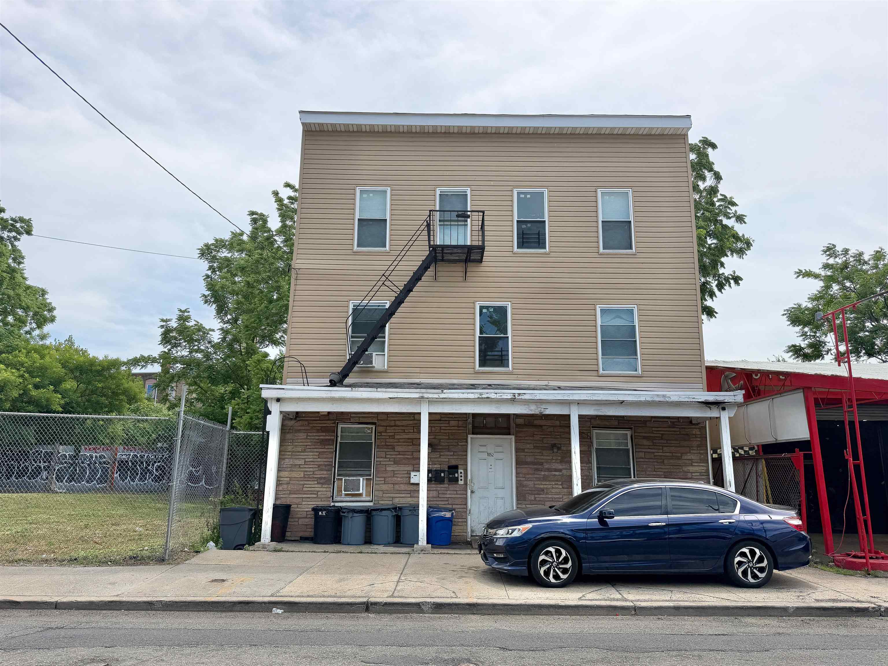 1052 Garfield Avenue Jersey City NJ 07304