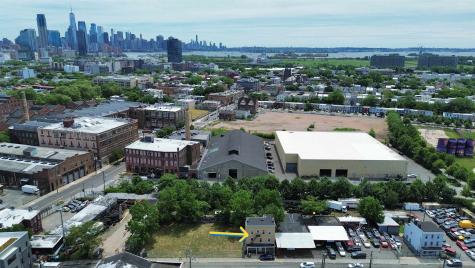 1052 Garfield Avenue Jersey City NJ 07304