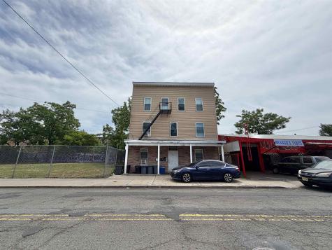 1052 Garfield Avenue Jersey City NJ 07304