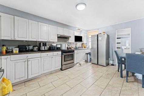 6113 Washington Street West New York NJ 07093