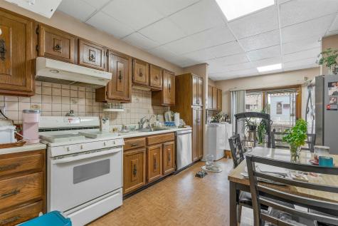 21 Cooper Place Weehawken NJ 07086