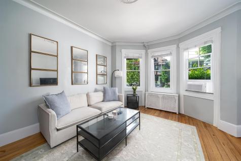 54 Highwood Terrace Weehawken NJ 07086