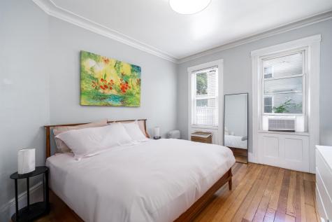 54 Highwood Terrace Weehawken NJ 07086