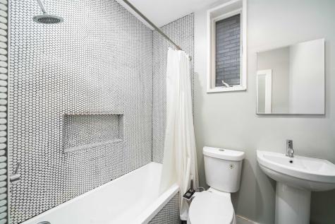 54 Highwood Terrace Weehawken NJ 07086