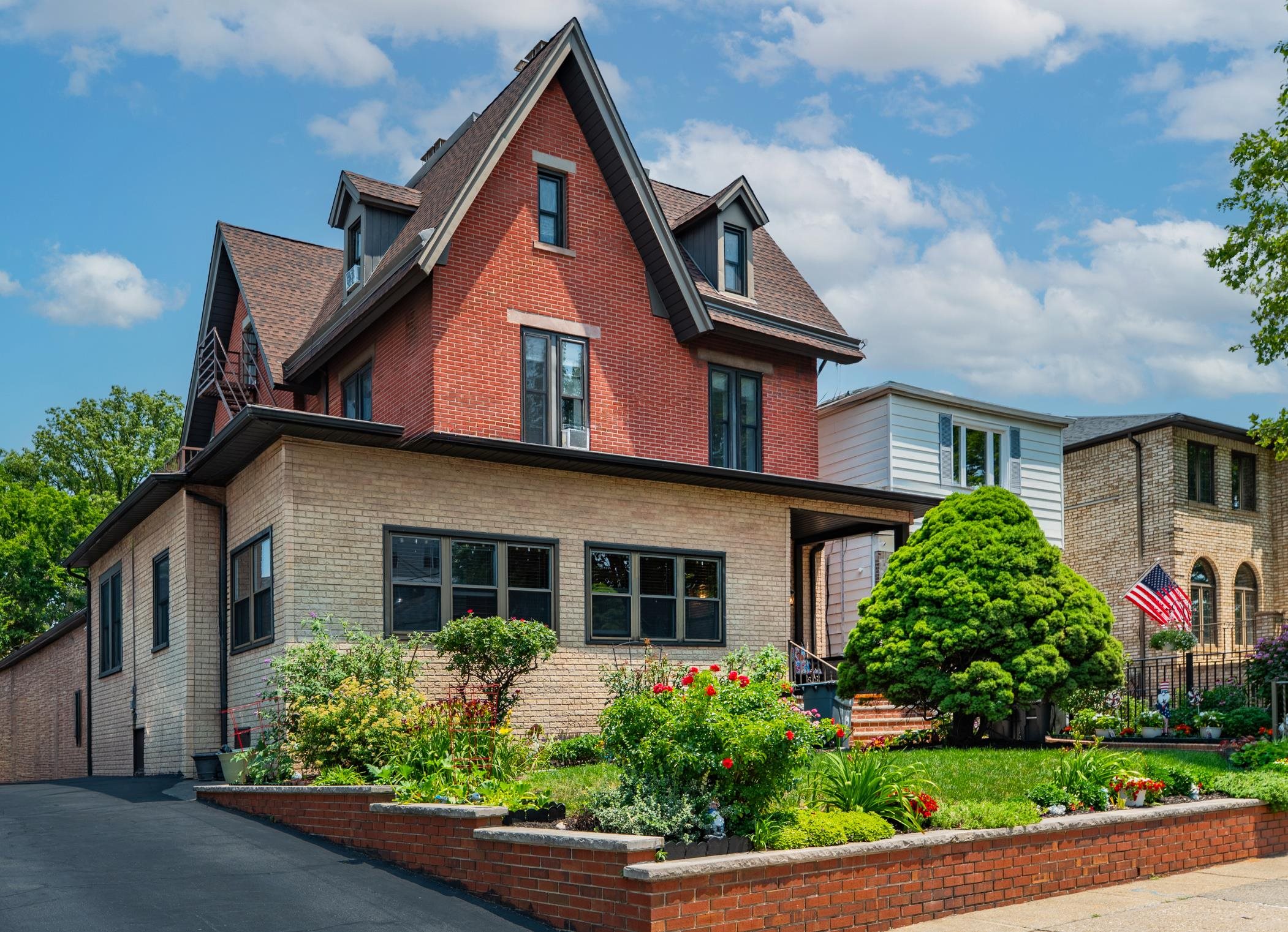 17-19 Schuyler Place Bayonne NJ 07002