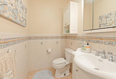 17-19 Schuyler Place Bayonne NJ 07002