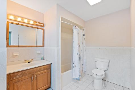 17-19 Schuyler Place Bayonne NJ 07002