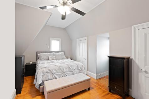 17-19 Schuyler Place Bayonne NJ 07002