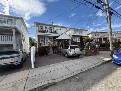 39 Colonial Drive Bayonne NJ 07002